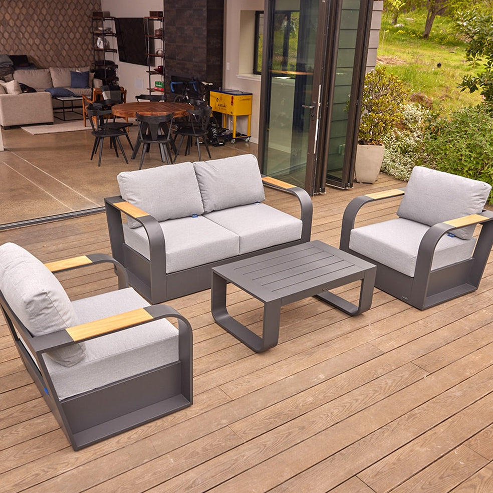 Signature 4-Piece Outdoor Loveseat Set